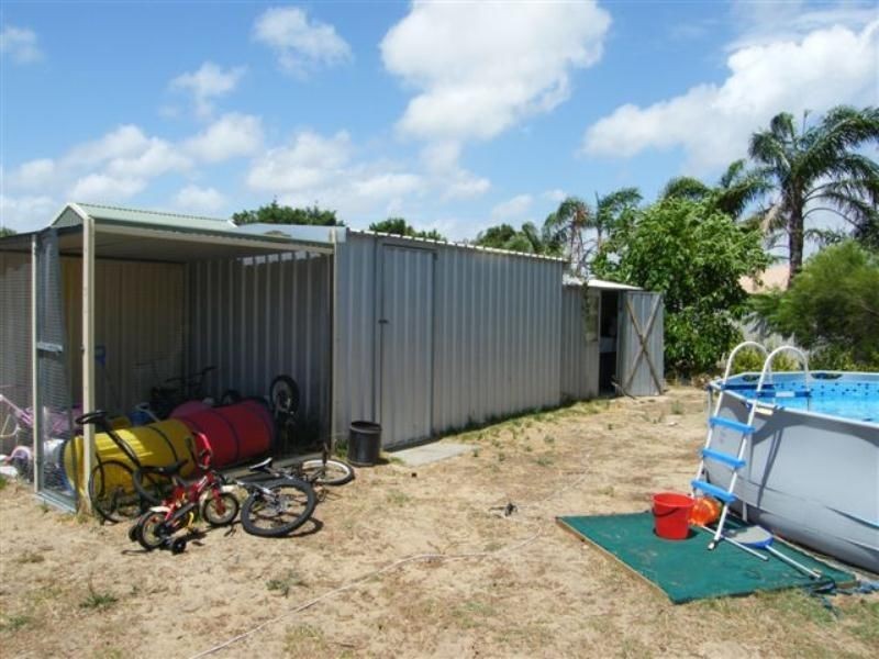 6 Newlyn Way, Coodanup WA 6210