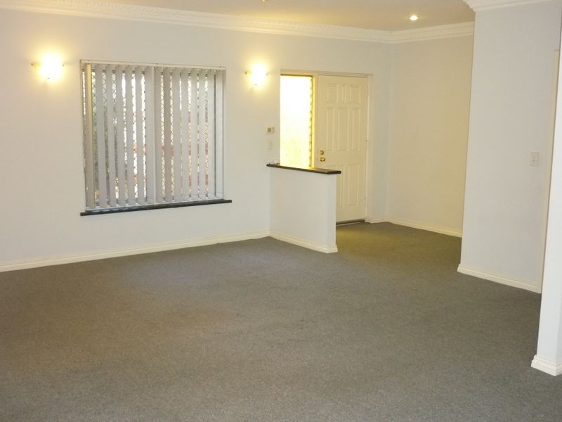 111A Ravenswood Drive, Westminster WA 6061