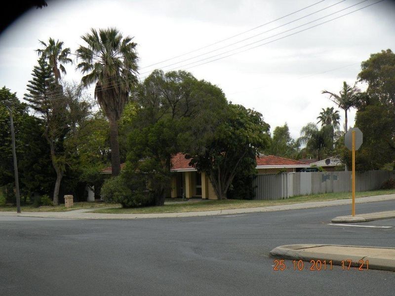 57 Railway Avenue, Kelmscott WA 6111