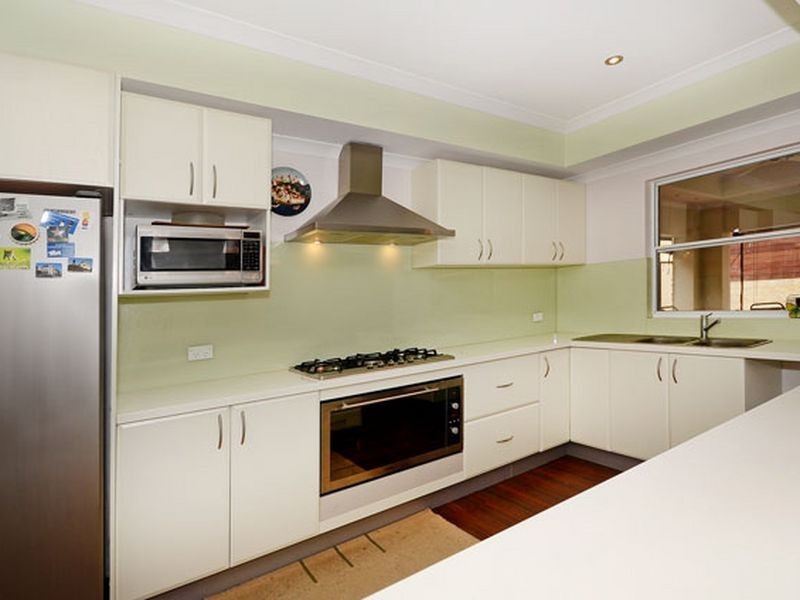 10 Mason Terrace, Mirrabooka WA 6061