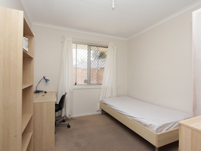 75 WALANNA DRIVE, Karawara WA 6152