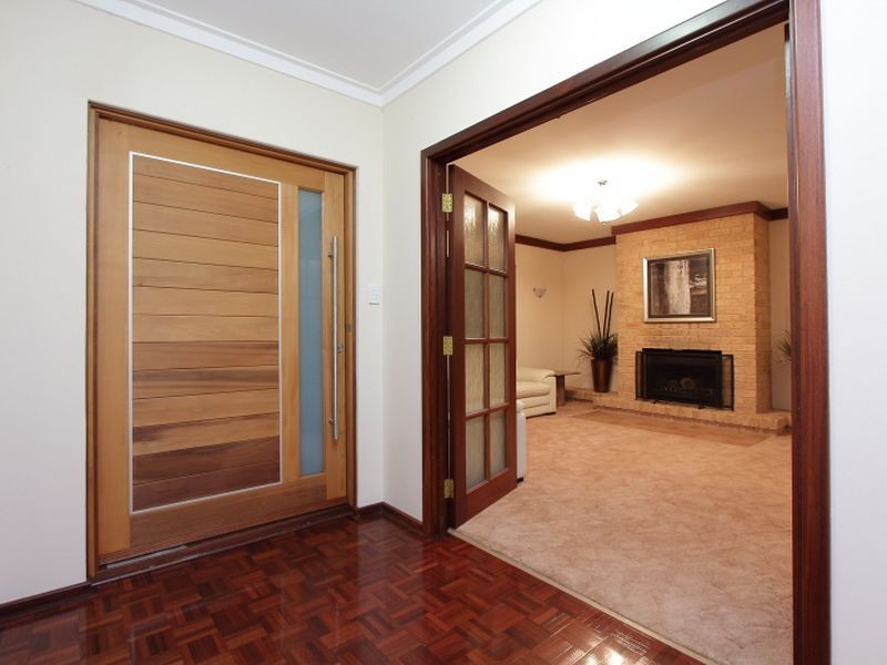 36 Rootes Road, Lesmurdie WA 6076