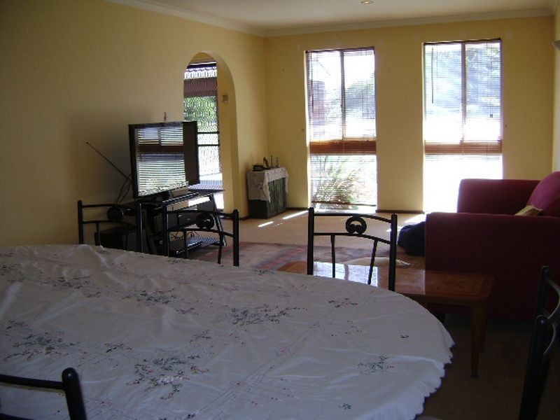 41 Surrey Street, Dianella WA 6059