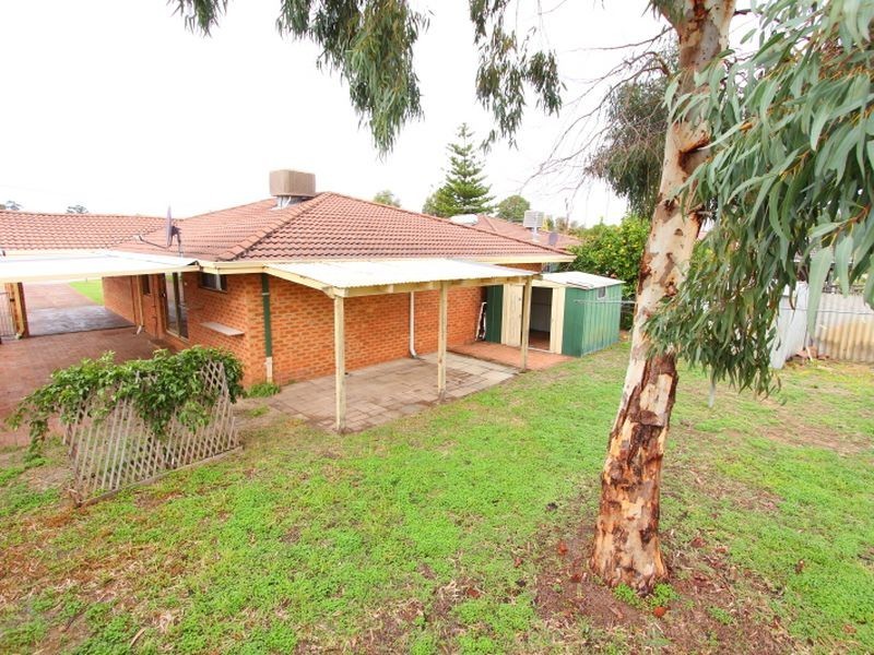 13 Harrow Street, Kewdale WA 6105