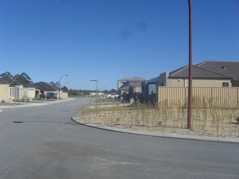 14 Liffey Street, Canning Vale WA 6155