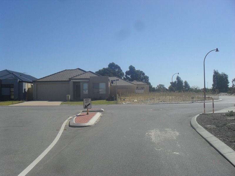 14 Liffey Street, Canning Vale WA 6155