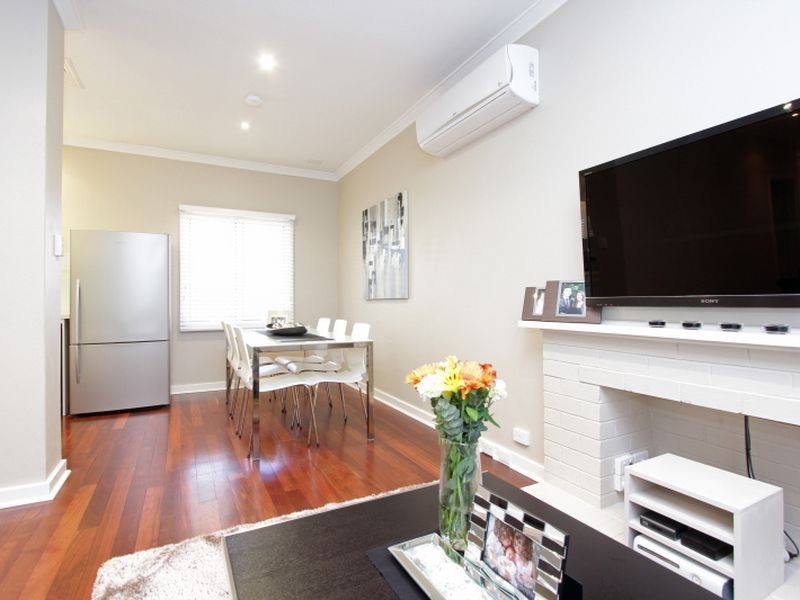 40 Tudor  Avenue (South), Shelley WA 6148