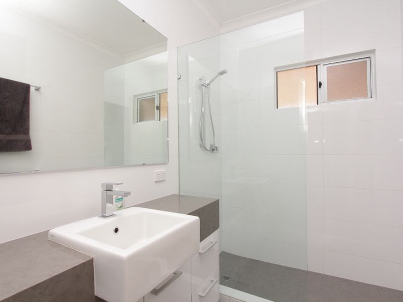 40 Tudor  Avenue (South), Shelley WA 6148