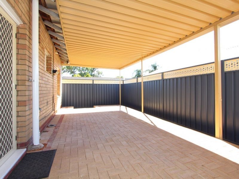 40 Tudor  Avenue (South), Shelley WA 6148