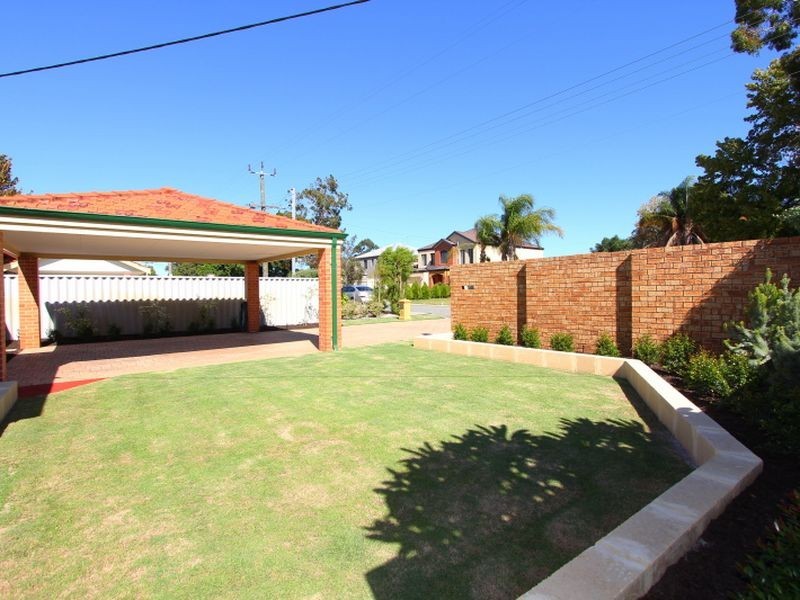 40 Tudor  Avenue (South), Shelley WA 6148