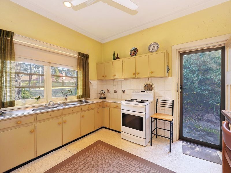 39 Hampden Road, Pennant Hills NSW 2120