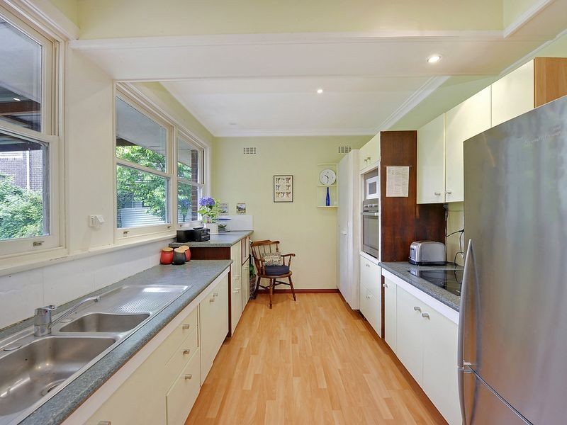 8 Leith Road, Pennant Hills NSW 2120