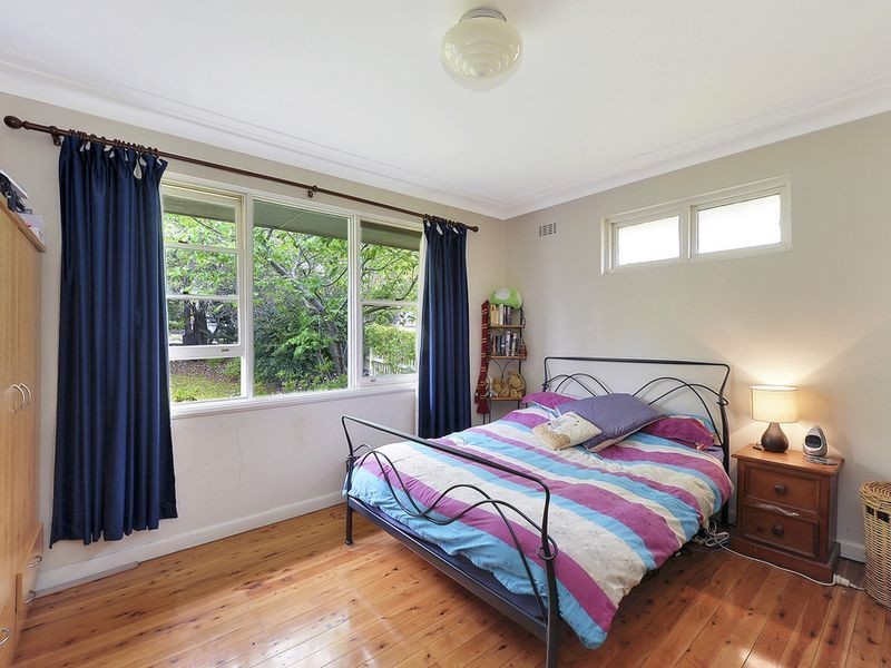 8 Leith Road, Pennant Hills NSW 2120