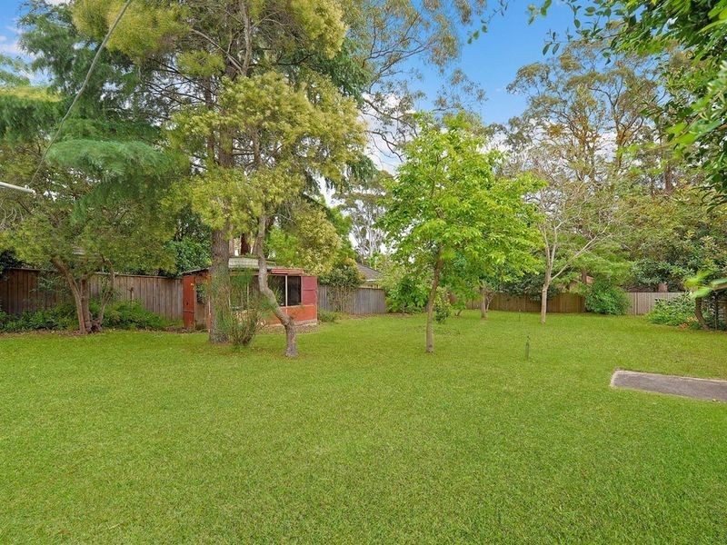 8 Leith Road, Pennant Hills NSW 2120