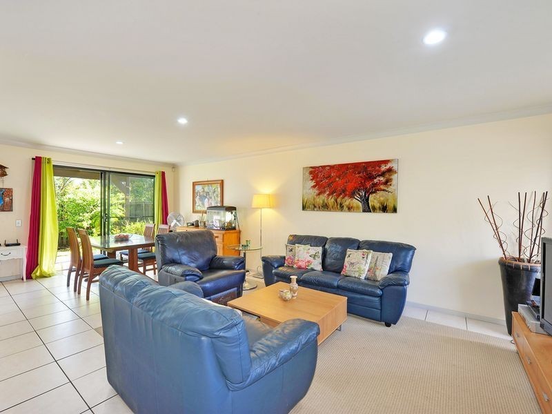22 Silver Ash Way, Thornleigh NSW 2120