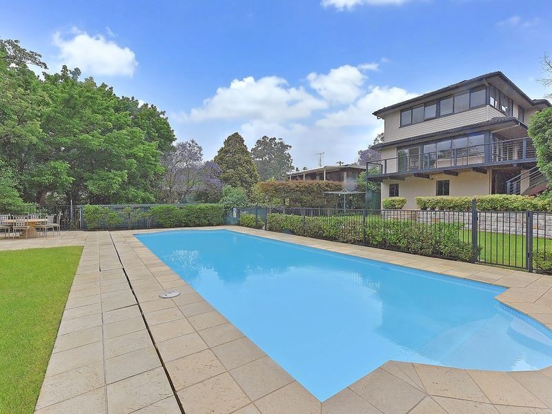 52 Thorn Street, Pennant Hills NSW 2120