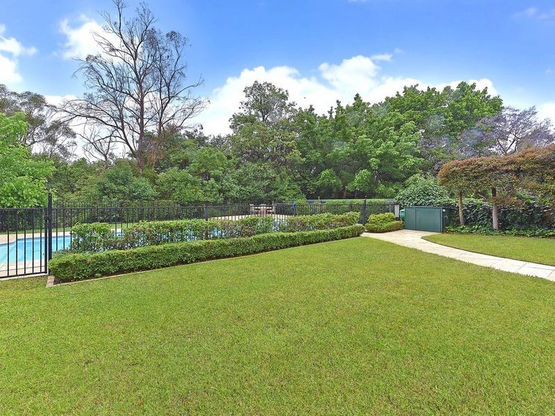 52 Thorn Street, Pennant Hills NSW 2120