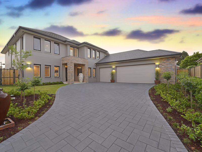 8 Yarralumla Way, West Pennant Hills NSW 2125