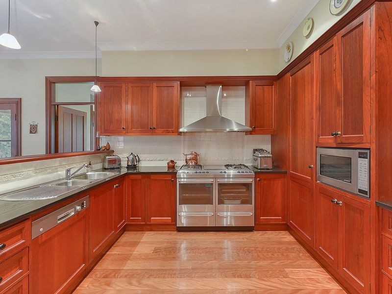 34 Larissa Avenue, West Pennant Hills NSW 2125