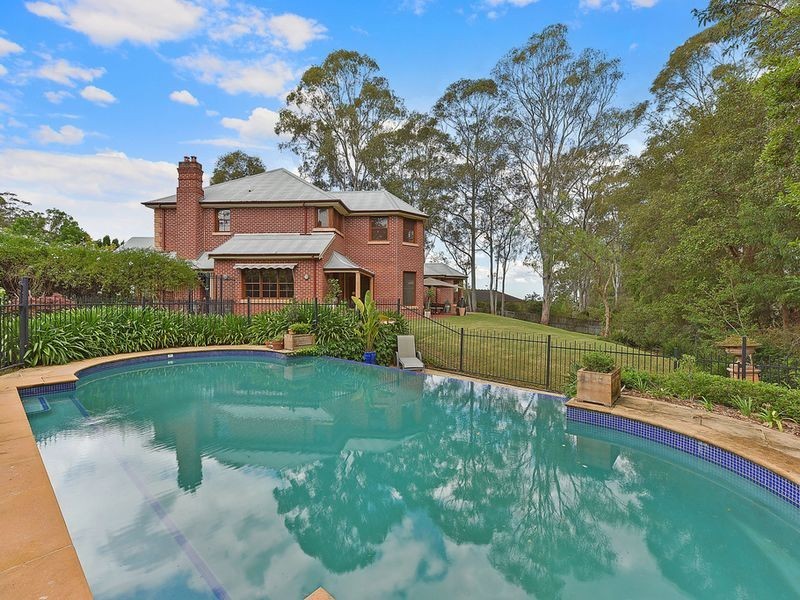 34 Larissa Avenue, West Pennant Hills NSW 2125