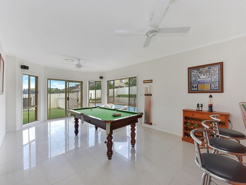 51 Springfield Crescent, Bella Vista NSW 2153