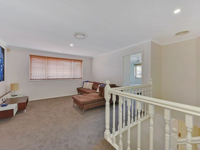 51 Springfield Crescent, Bella Vista NSW 2153