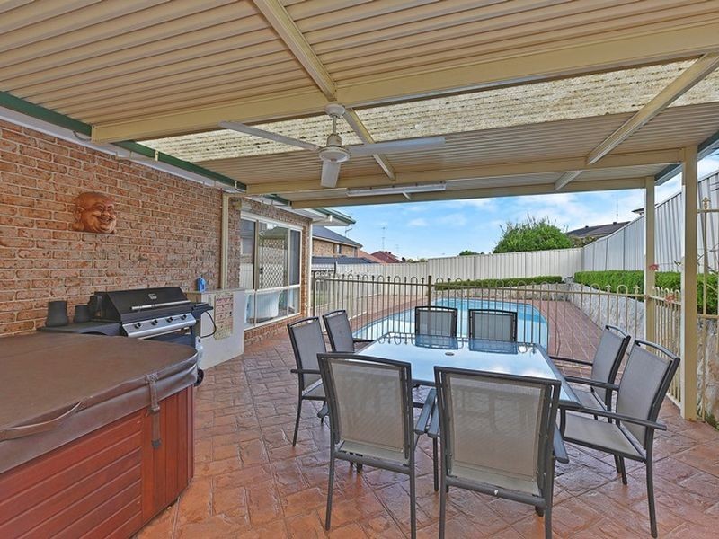 51 Springfield Crescent, Bella Vista NSW 2153