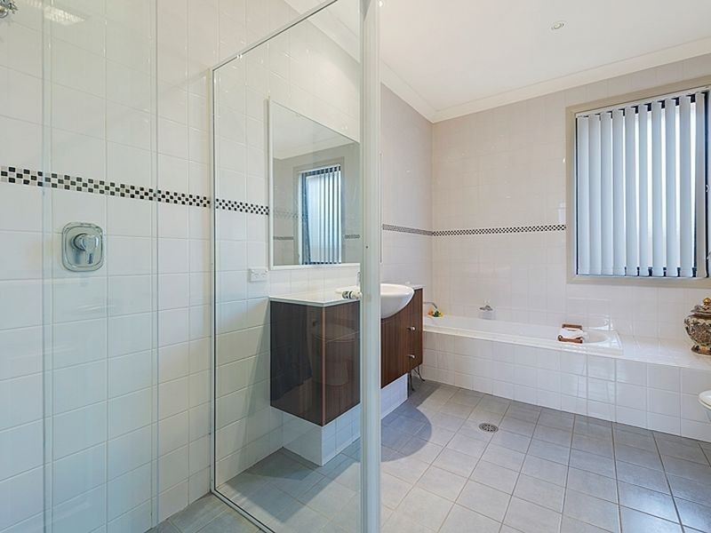 27 Peartree Circuit, West Pennant Hills NSW 2125