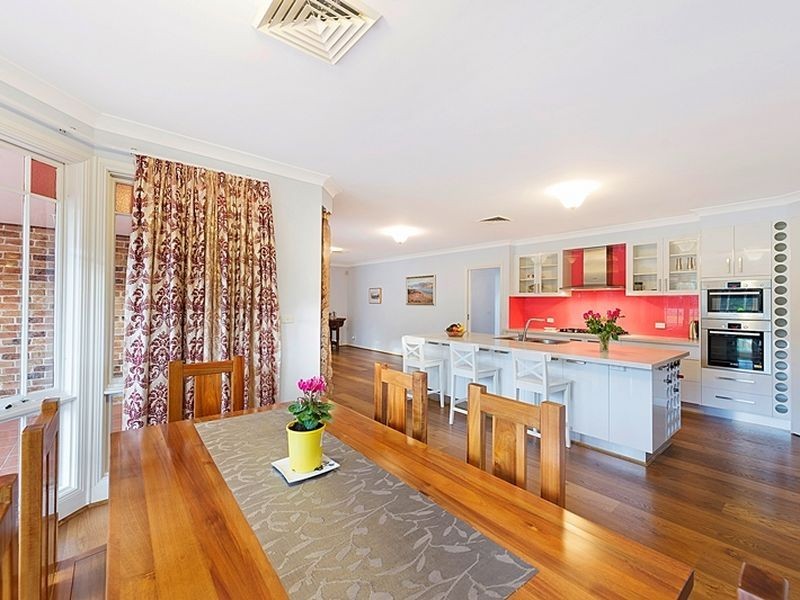 77 Oratava Avenue, West Pennant Hills NSW 2125