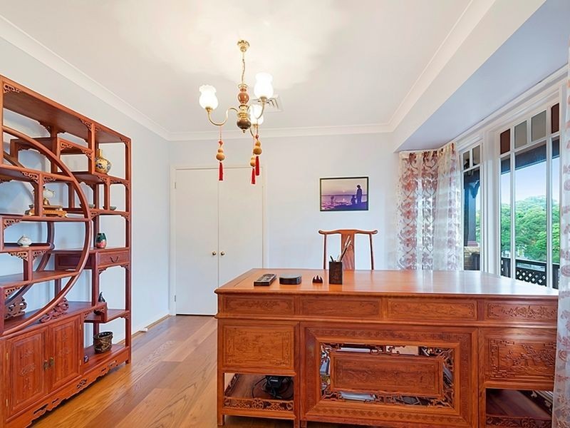 77 Oratava Avenue, West Pennant Hills NSW 2125