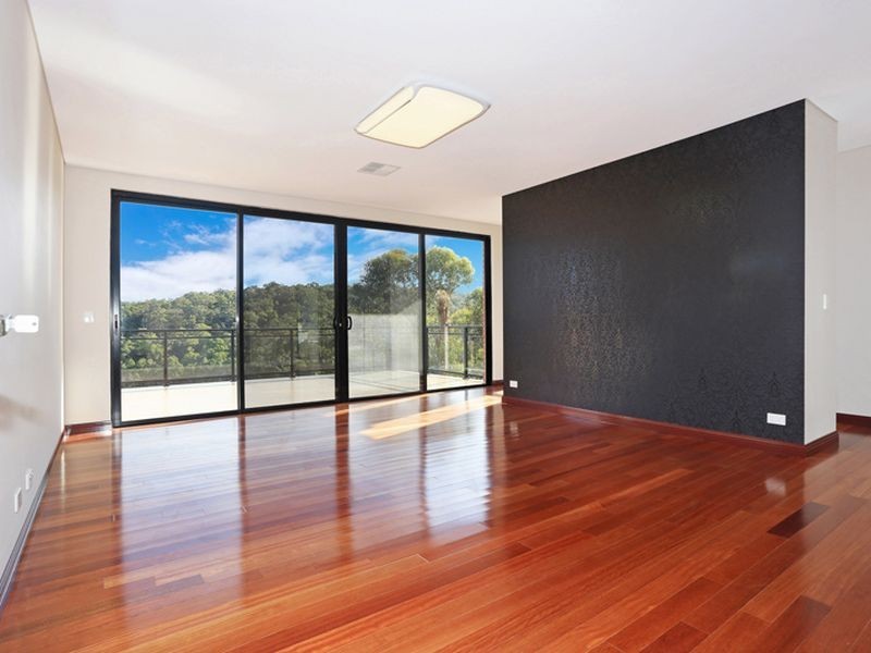 170 Lugarno Parade, Lugarno NSW 2210