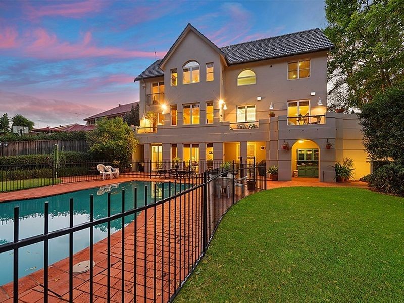 66 Alana Drive, West Pennant Hills NSW 2125