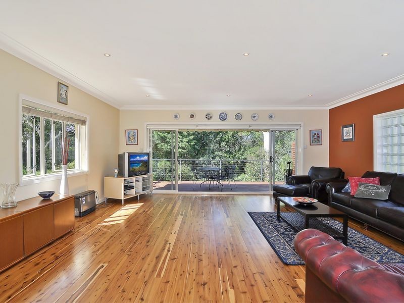 8 Sutherland Road, Cheltenham NSW 2119