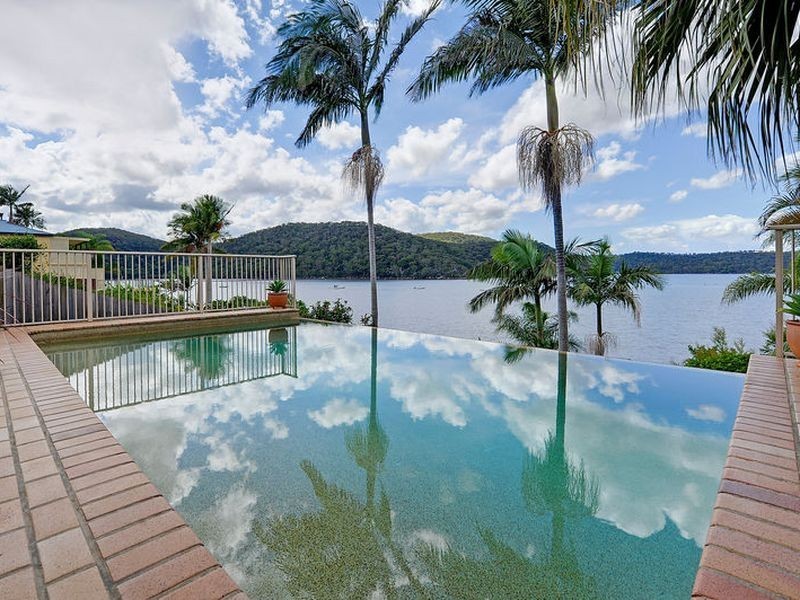 35 Point Road, Mooney Mooney NSW 2083