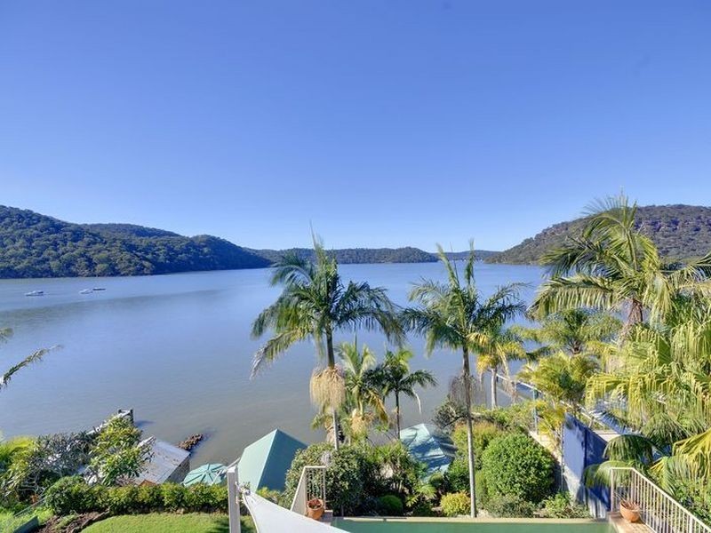 35 Point Road, Mooney Mooney NSW 2083