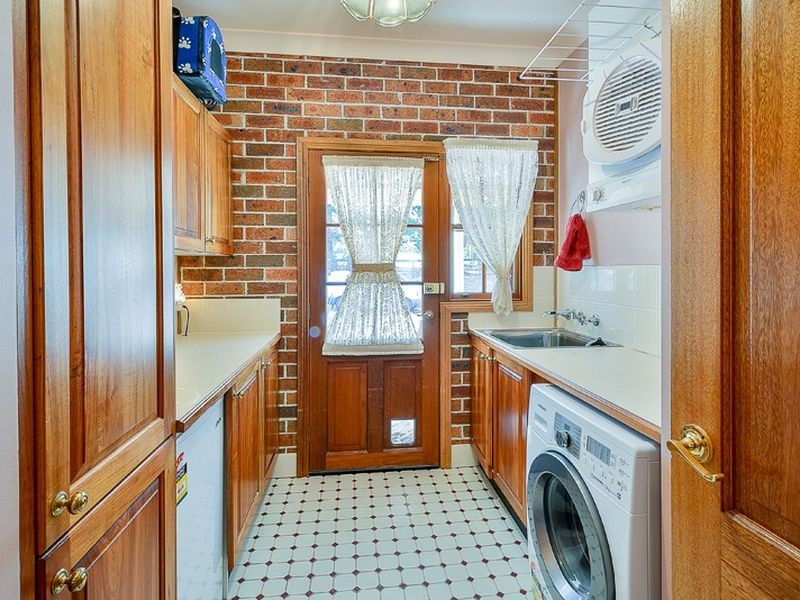645 Montpelier Drive, The Oaks NSW 2570