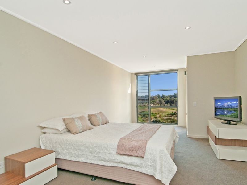 3 Pebble Beach Avenue, Magenta NSW 2261