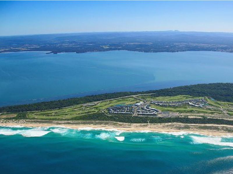 3 Pebble Beach Avenue, Magenta NSW 2261
