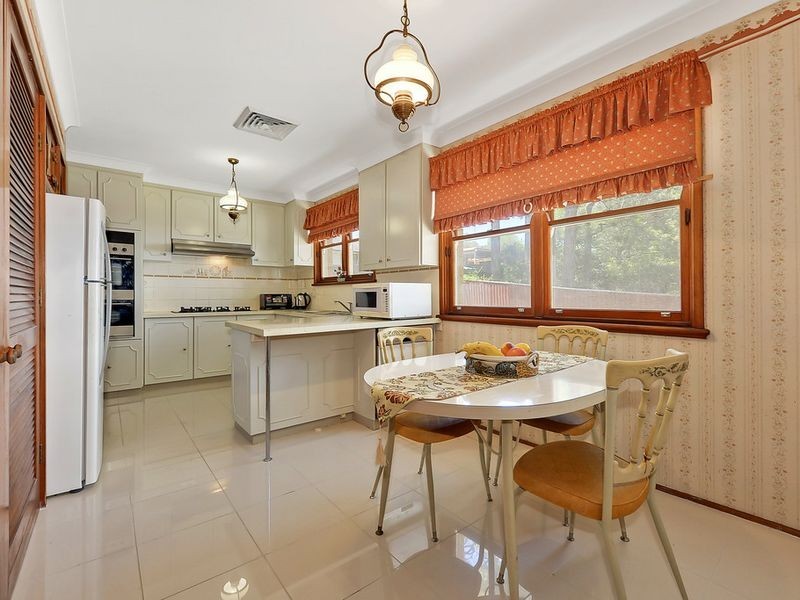 25 Orange Grove, Castle Hill NSW 2154