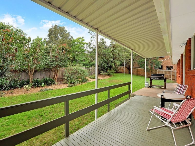 10 Larchmont Place, West Pennant Hills NSW 2125