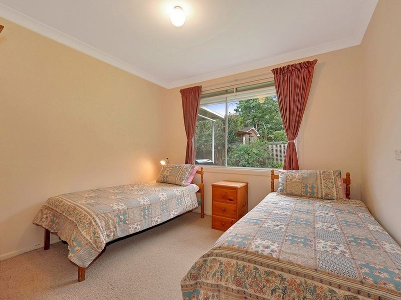 10 Larchmont Place, West Pennant Hills NSW 2125