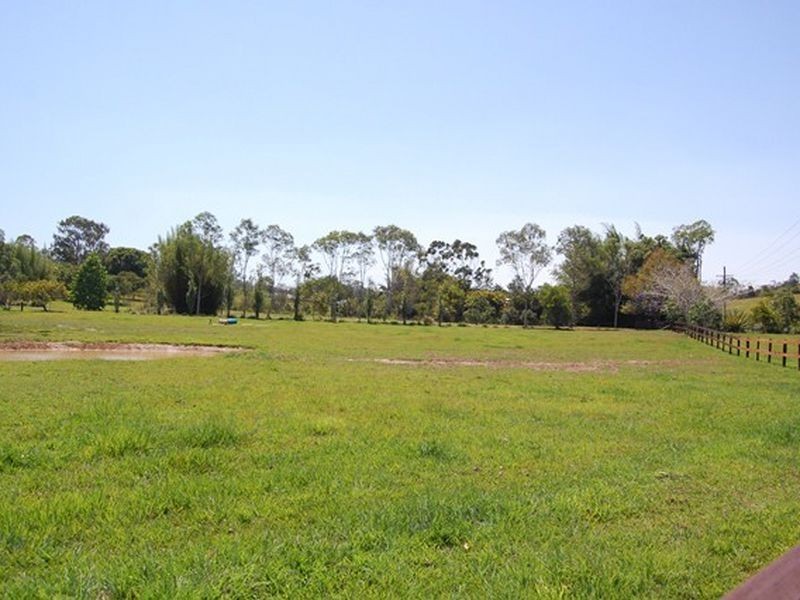 Eumundi QLD 4562