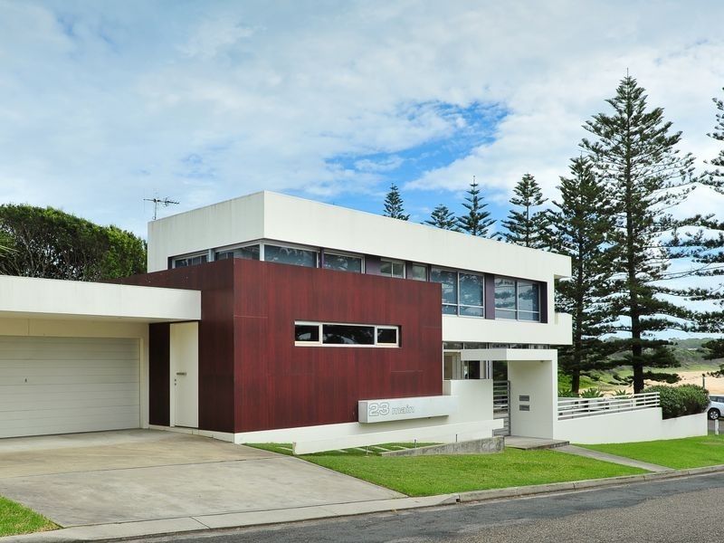 23 Main Street, Black Head NSW 2430