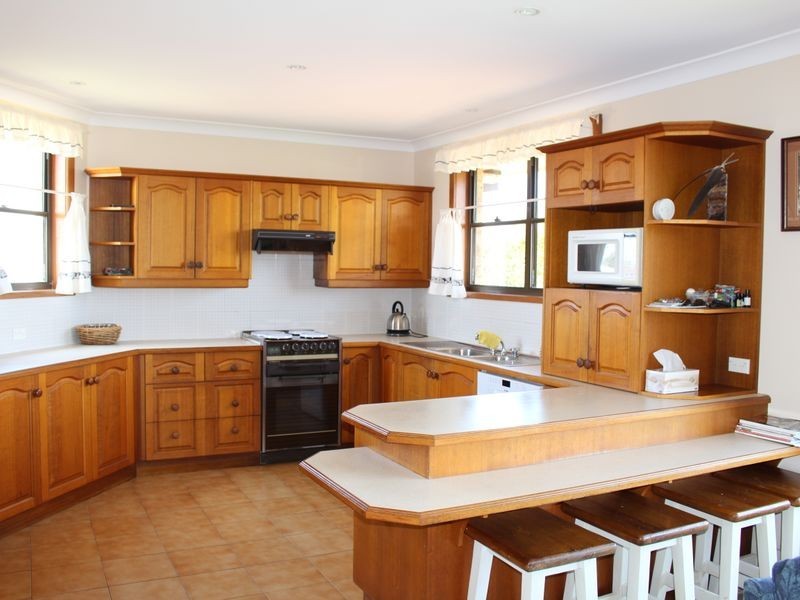 34 High Street, Black Head NSW 2430