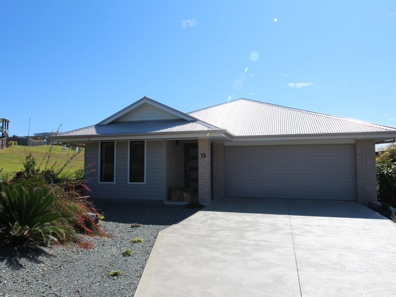 13 Twilight Close, Hallidays Point NSW 2430