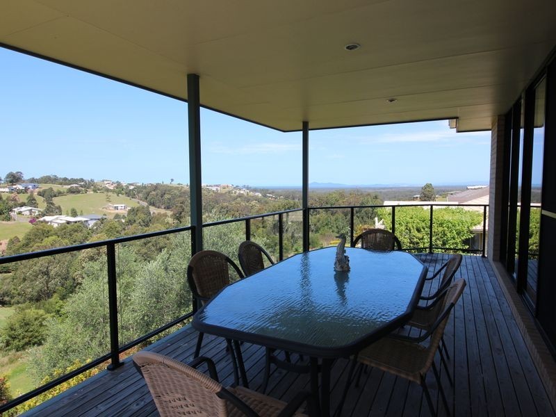 67 Hilltop Parkway, Tallwoods Village NSW 2430