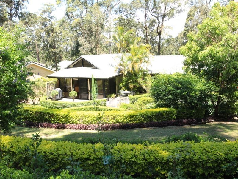 13 Hilltop Parkway, Tallwoods Village NSW 2430