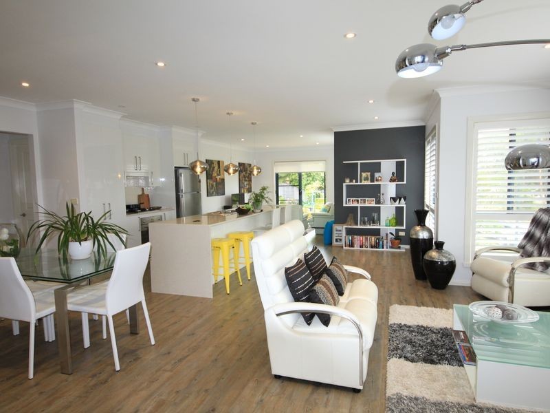 1/30 Seabreeze Parade, Hallidays Point NSW 2430