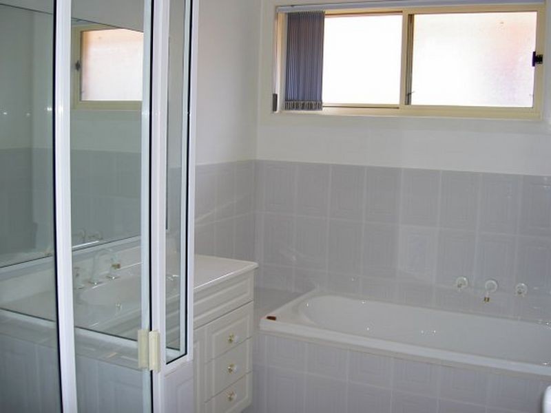 Hallidays Point NSW 2430