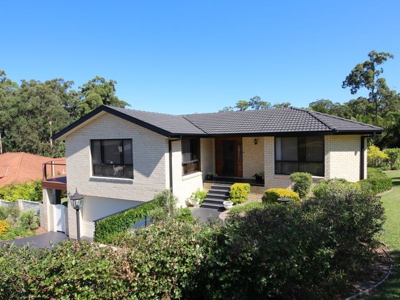 1 Illusions Court, Tallwoods Village NSW 2430